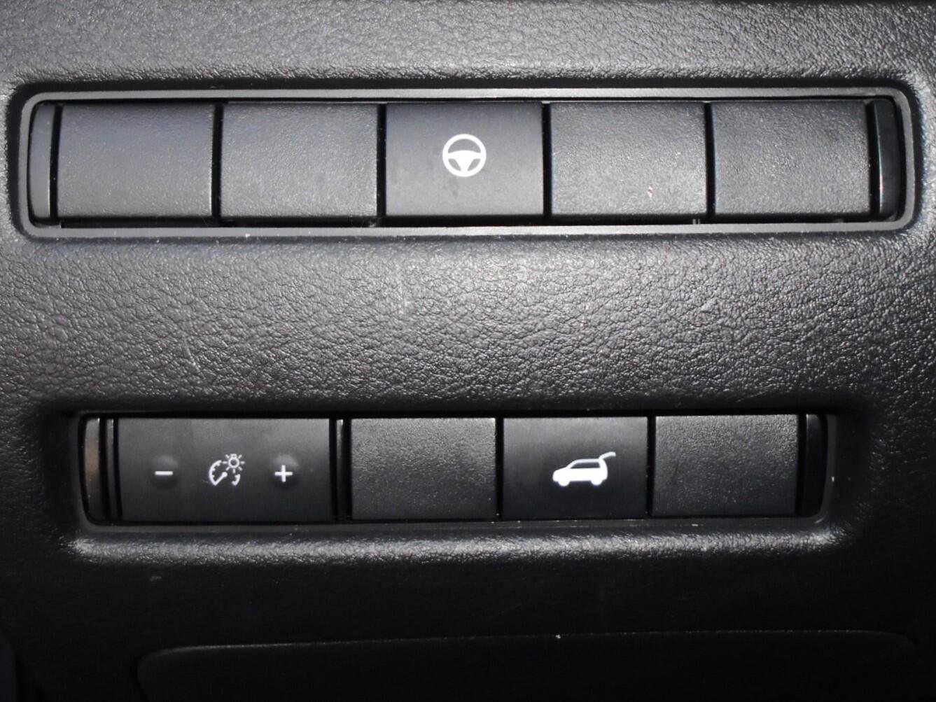 Used 2021 Nissan Rogue SL w/ Premium Package AWD/4WD image 7