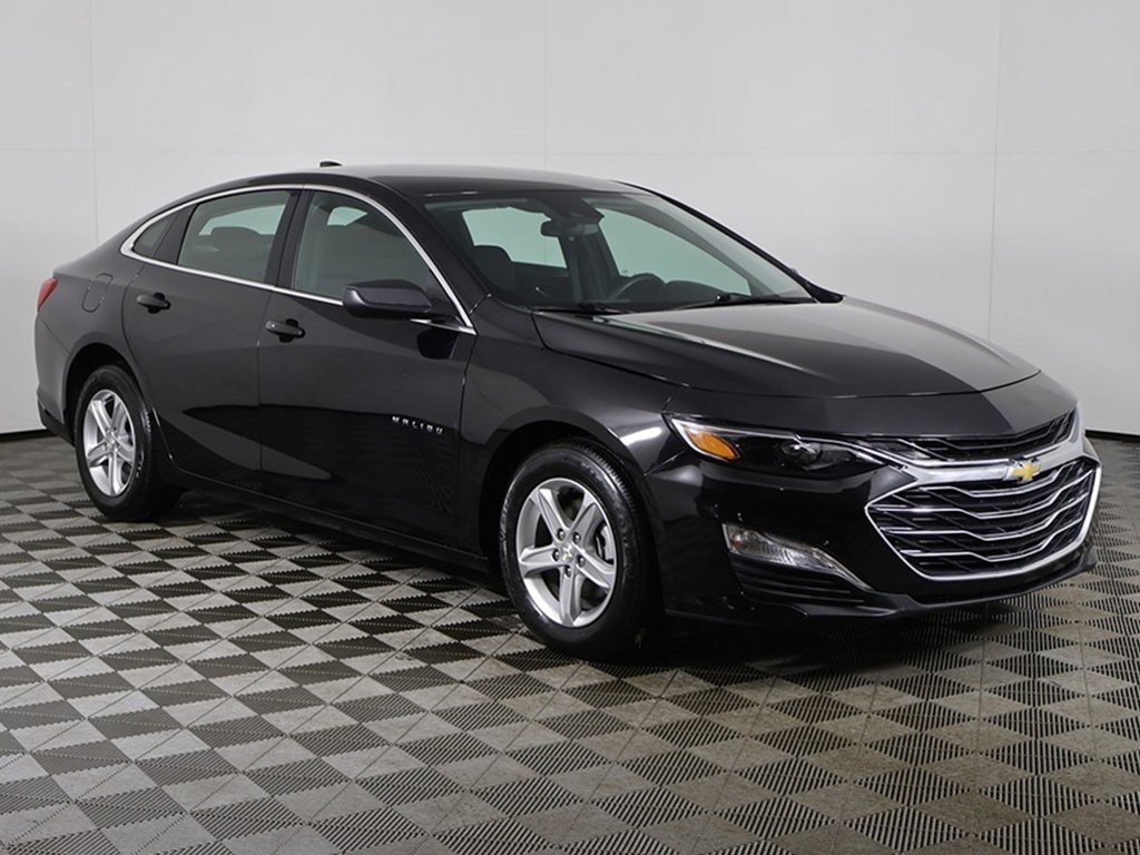 Used 2025 Chevrolet Malibu LS image 46