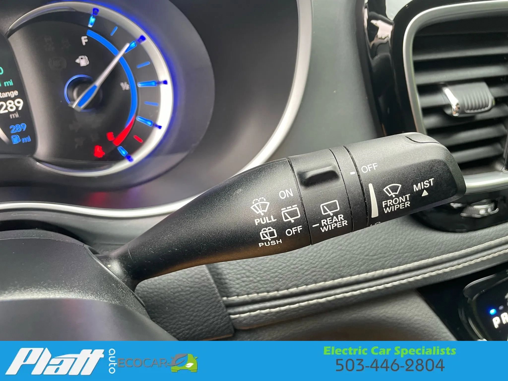 Used 2019 Chrysler Pacifica Limited w/ Advanced Safetytec Group image 36