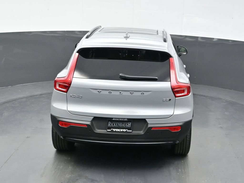 New 2026 Volvo XC40 B5 Plus w/ Protection Package Premier AWD/4WD image 36