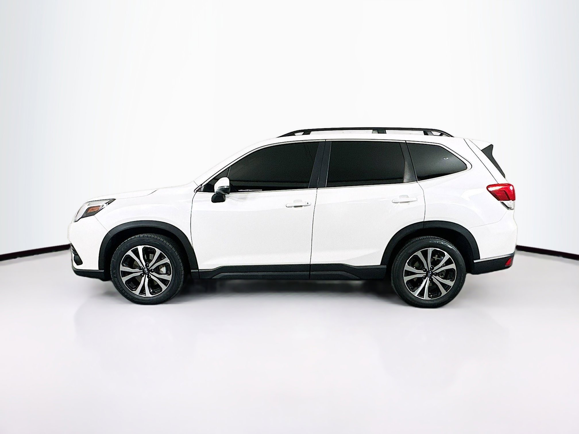 Used 2023 Subaru Forester Limited AWD/4WD image 4