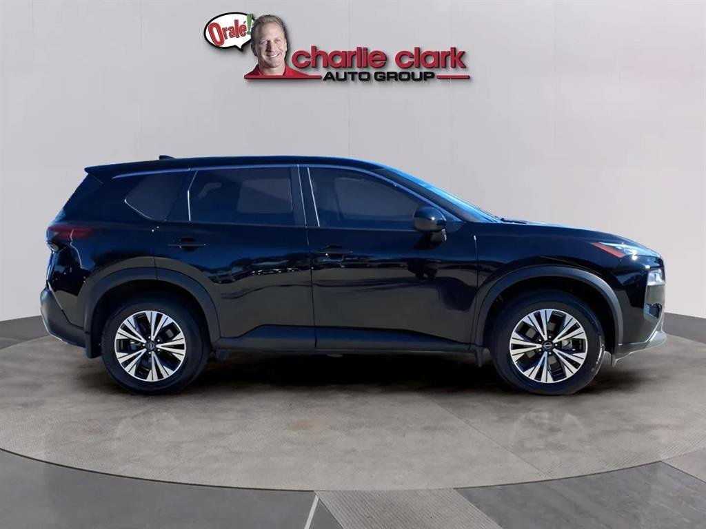Used 2023 Nissan Rogue SV image 6