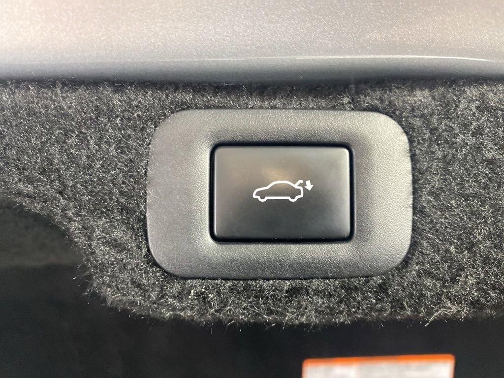 Certified 2023 Lexus LS 500 AWD w/ Interior Upgrade Package image 29