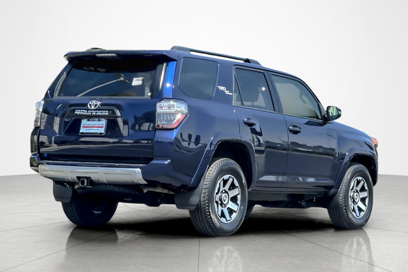 Certified 2022 Toyota 4Runner TRD Off-Road Premium AWD/4WD image 5