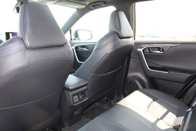 Used 2024 Toyota RAV4 XSE w/ Weather Package AWD/4WD image 9