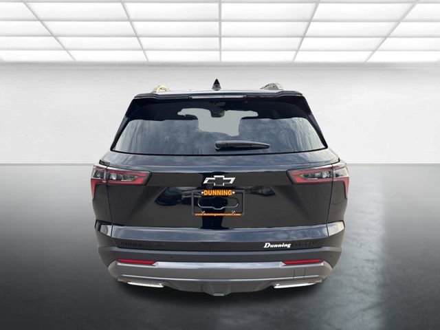 New 2026 Chevrolet Equinox ACTIV w/ Safety and Technology Package image 3