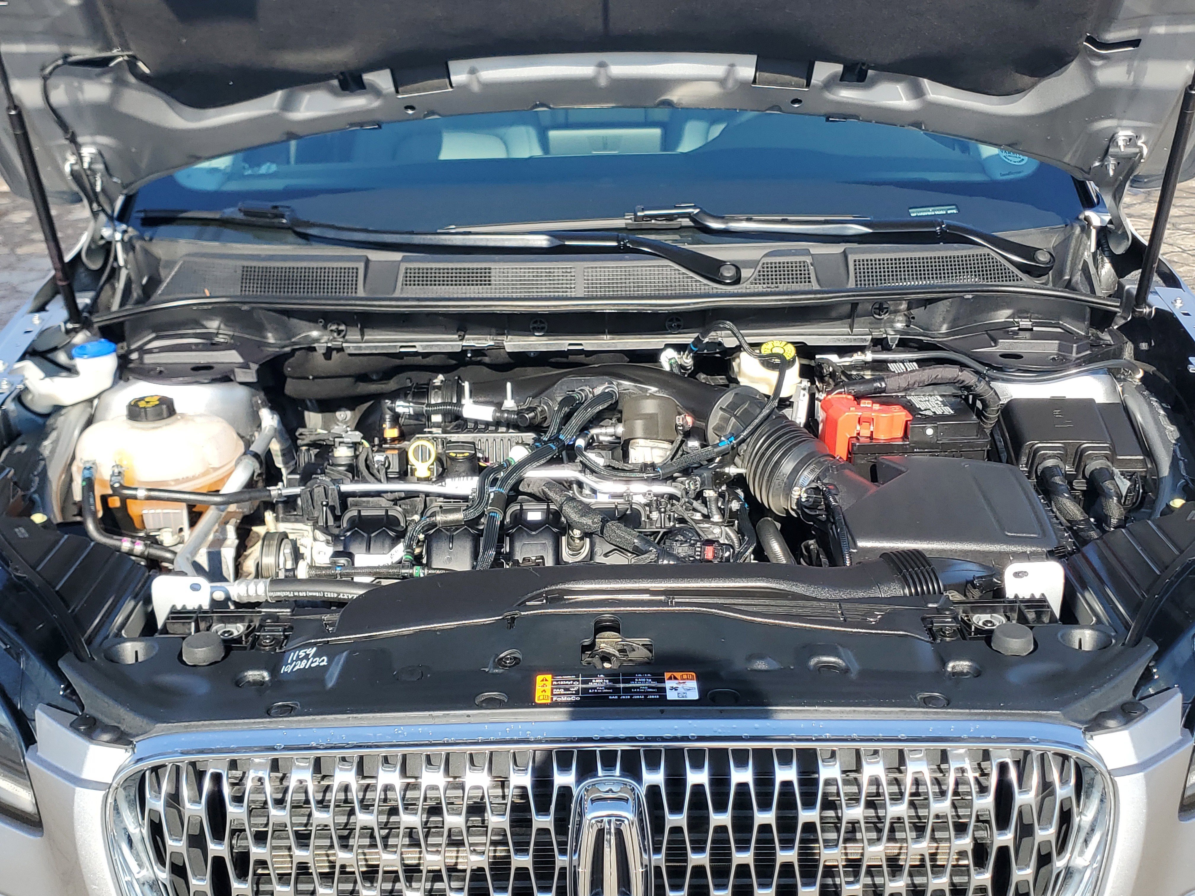 Certified 2022 Lincoln Corsair AWD w/ Premium Package image 8