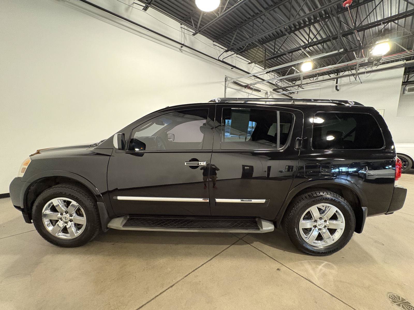 Used 2012 Nissan Armada Platinum AWD/4WD image 6