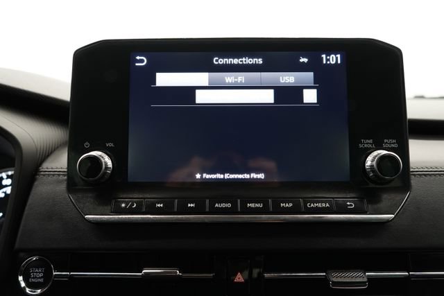 Used 2023 Mitsubishi Outlander SE image 42