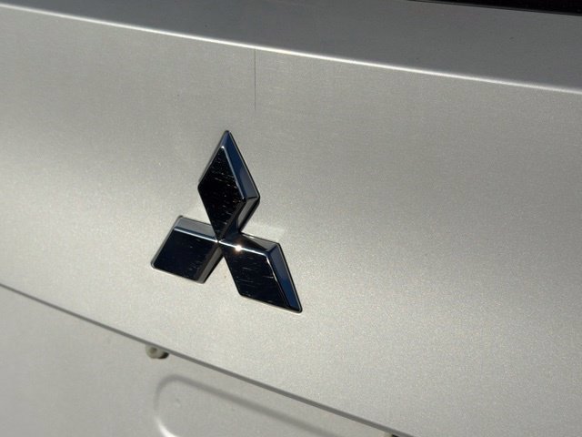 Used 2024 Mitsubishi Outlander SEL FWD image 12