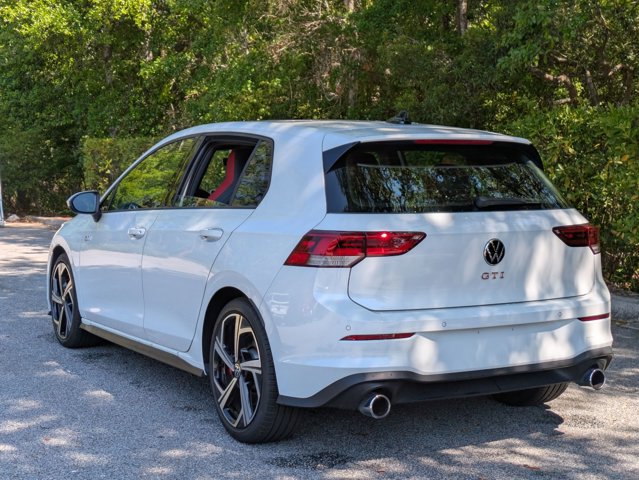 Used 2025 Volkswagen GTI SE image 8