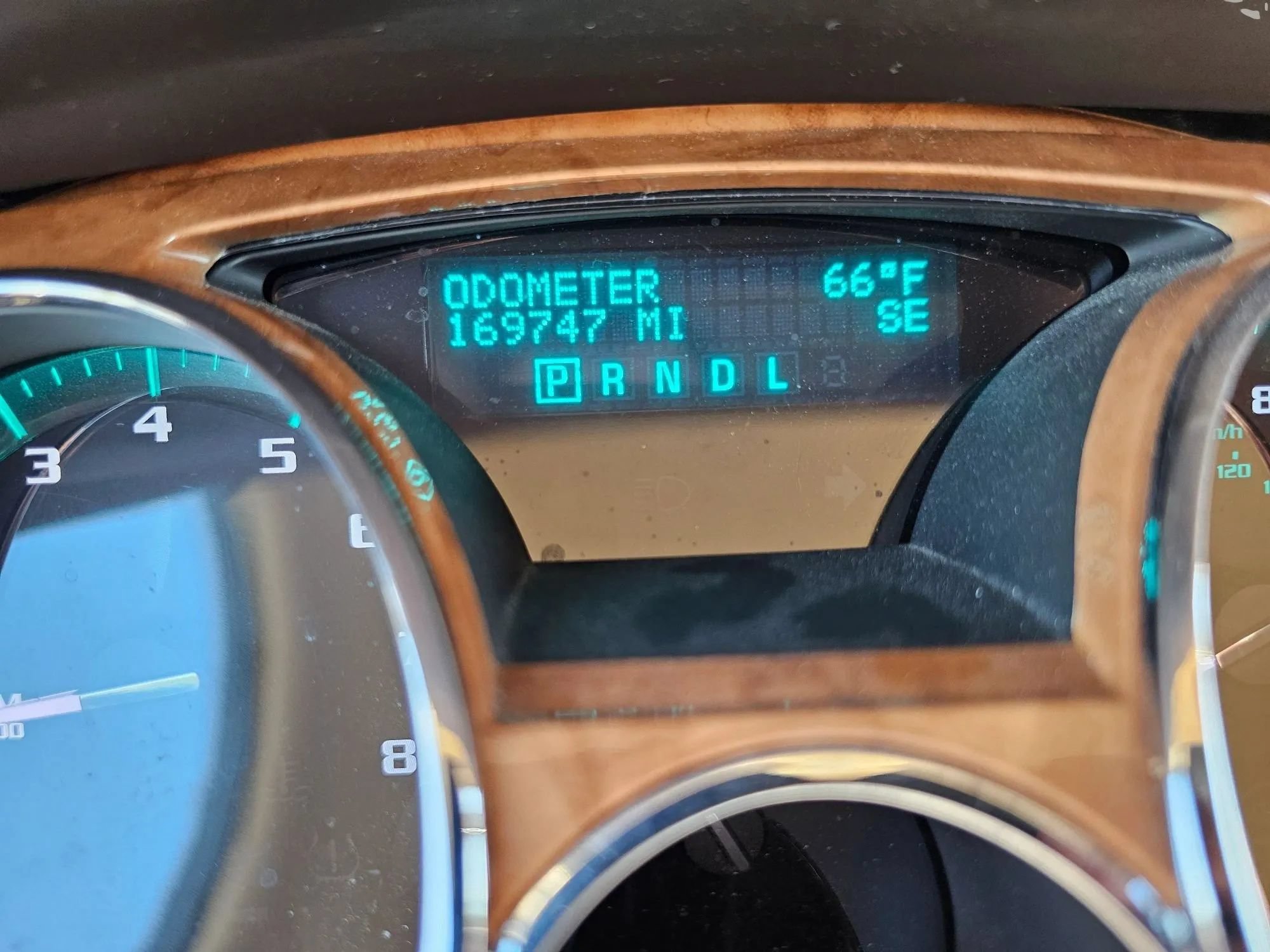 Used 2012 Buick Enclave Leather FWD image 11
