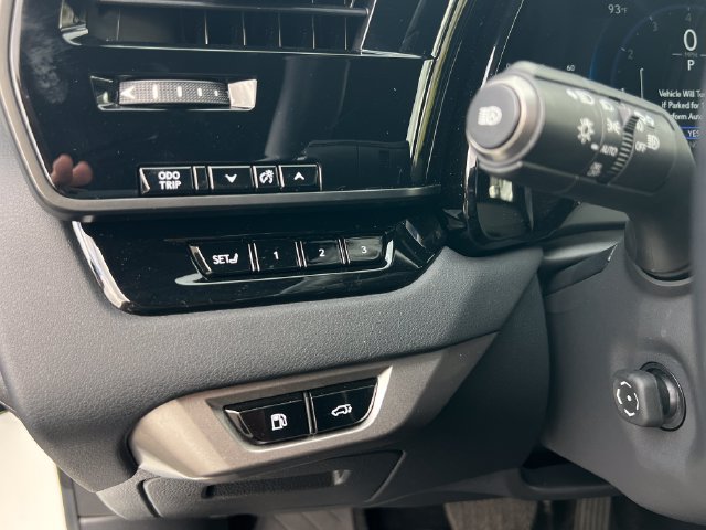 Used 2025 Lexus RX 350 Premium w/ Accessory Package FWD image 26
