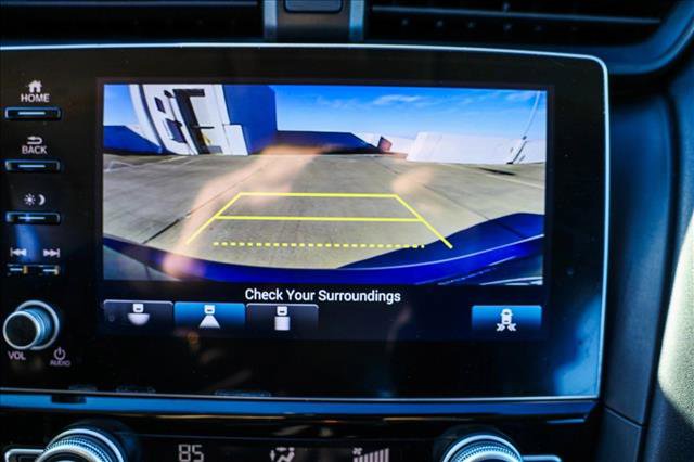 Used 2021 Honda Insight EX image 17