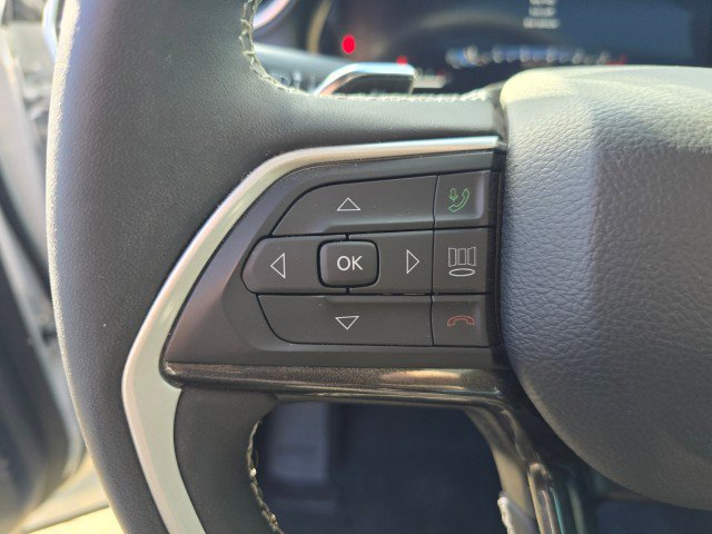Certified 2023 Jeep Grand Cherokee L Altitude AWD/4WD image 31