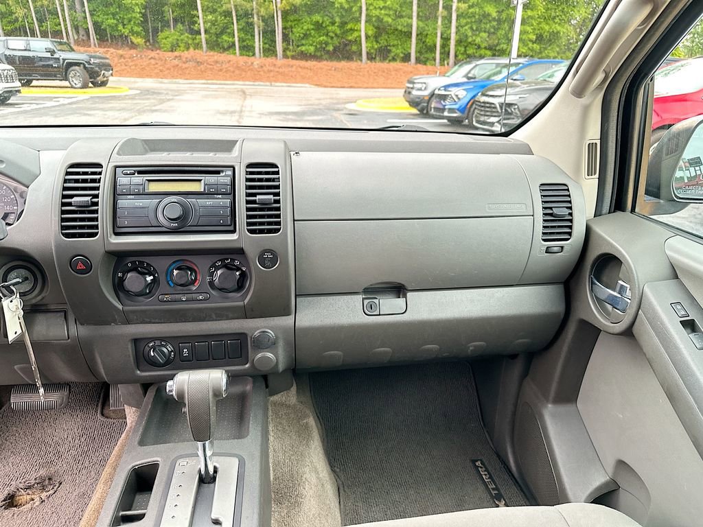 Used 2013 Nissan Xterra X AWD/4WD image 20