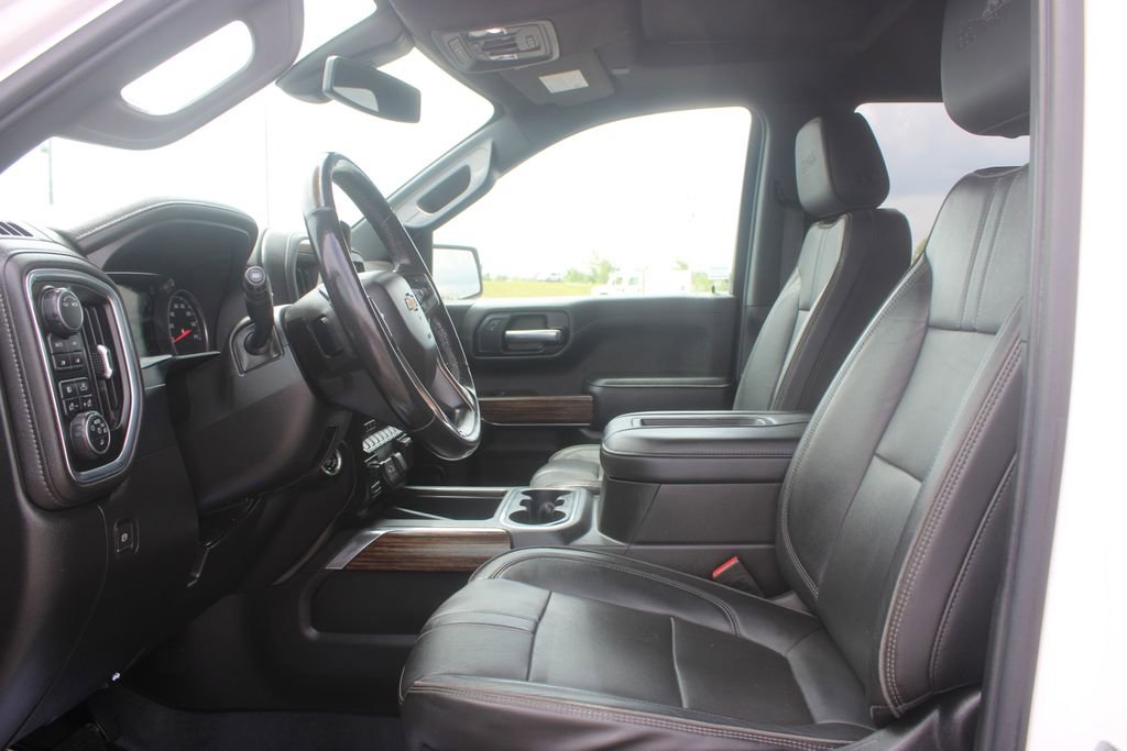 Used 2020 Chevrolet Silverado 1500 High Country w/ Trailer Camera Package AWD/4WD image 23