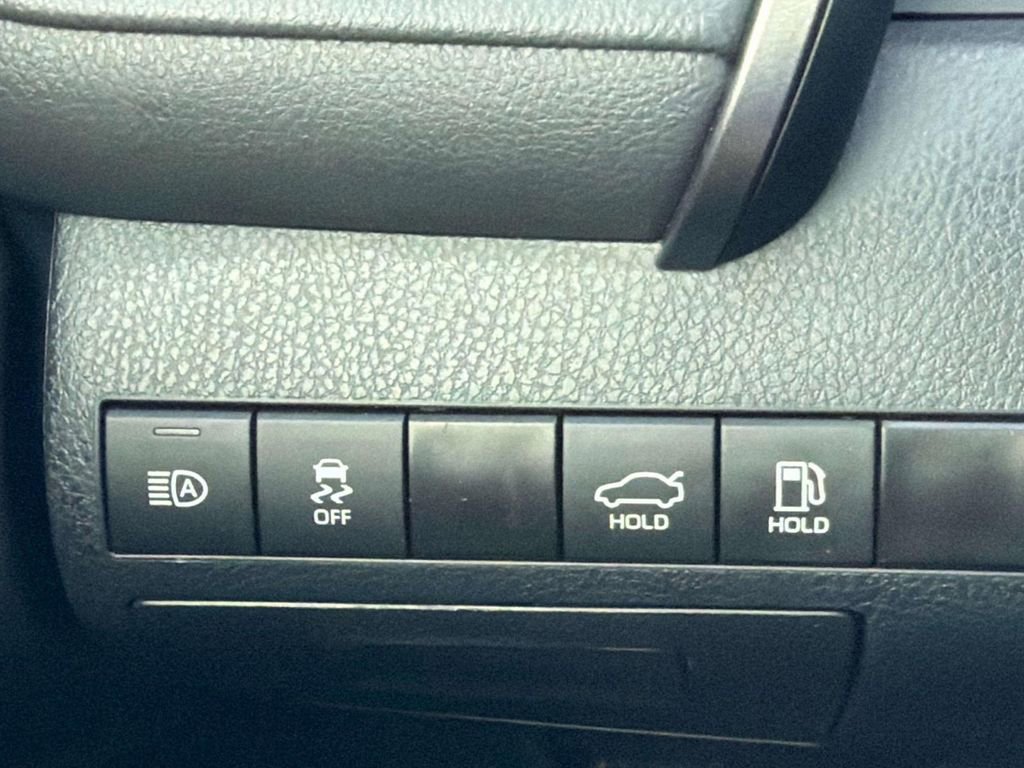 Certified 2024 Toyota Camry SE FWD image 24