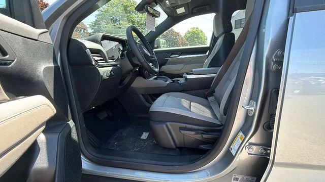 New 2026 GMC Terrain Elevation w/ Technology Package II AWD/4WD image 15
