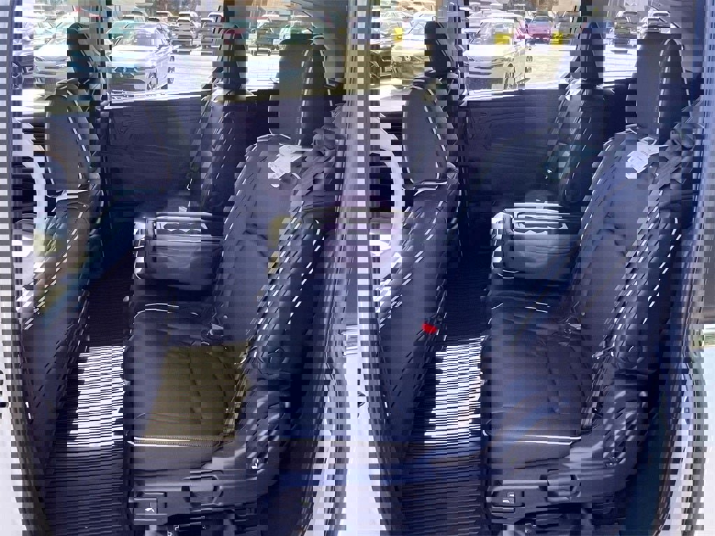 New 2026 Honda Odyssey Touring image 12