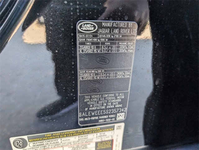 New 2025 Land Rover Defender 110 V8 image 13