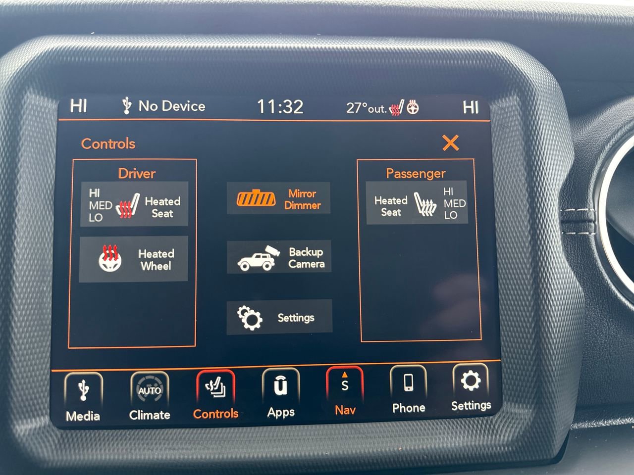 Used 2021 Jeep Wrangler Unlimited Sahara w/ Uconnect 4C Nav & Sound Group image 21