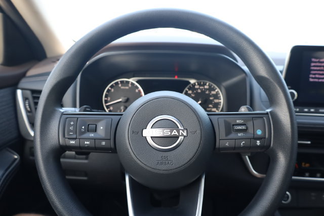 Certified 2023 Nissan Rogue SV AWD/4WD image 17
