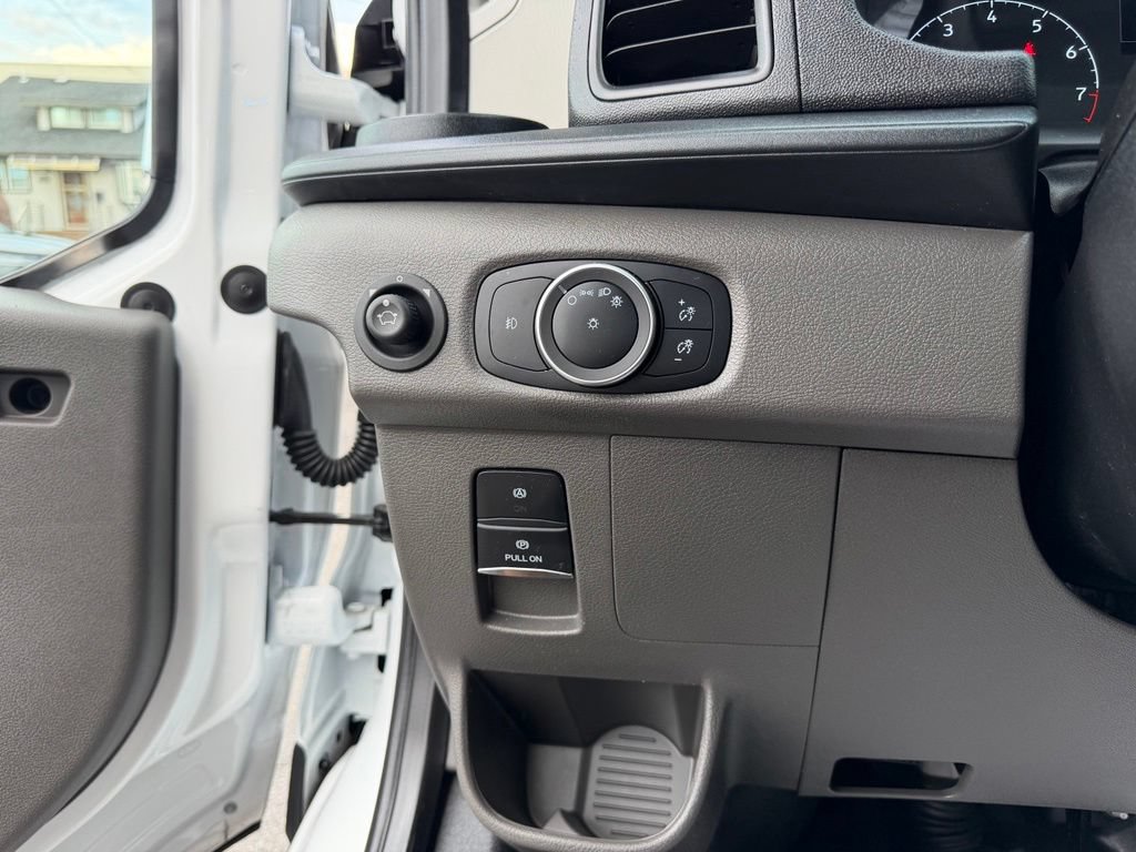 Used 2025 Ford Transit 250 Low Roof w/ Exterior Upgrade Package RWD image 19
