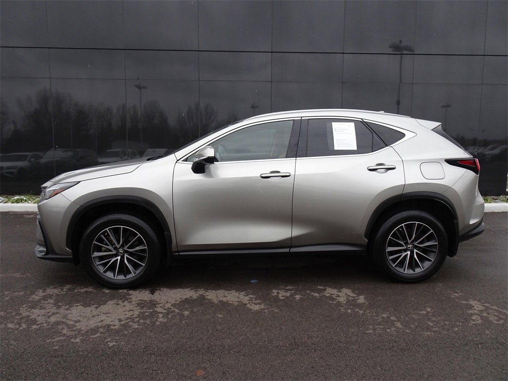 Used 2023 Lexus NX 350h AWD w/ Premium Package image 2