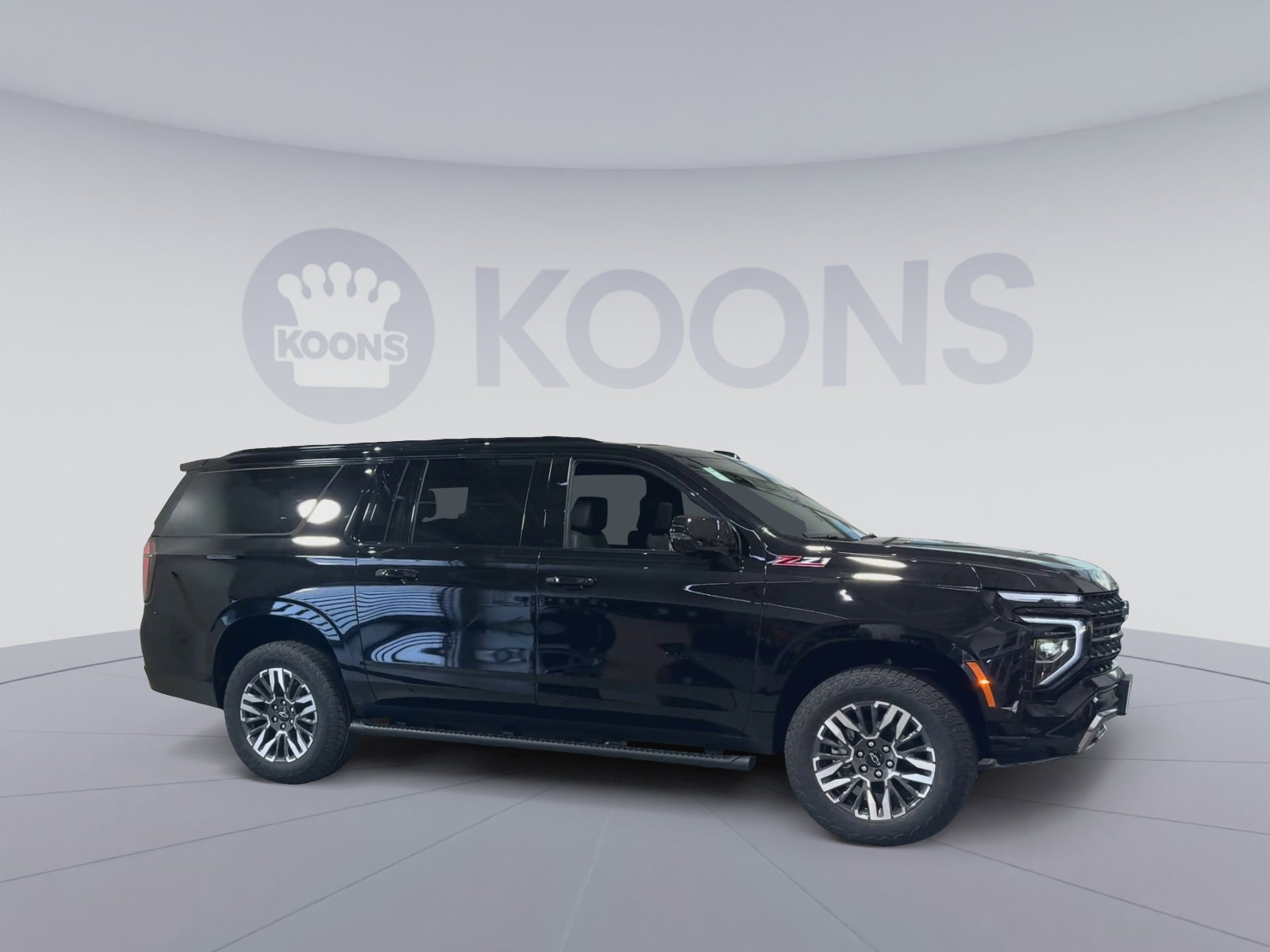 New 2026 Chevrolet Suburban Z71 image 2