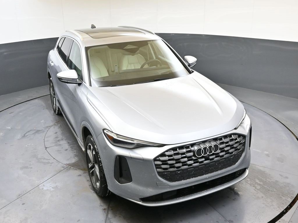 Certified 2025 Audi Q5 Premium Plus w/ Premium Plus image 44