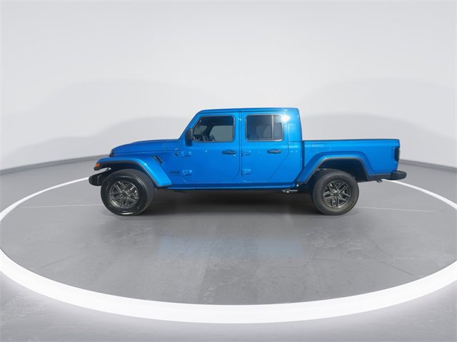 New 2025 Jeep Gladiator Sport image 5
