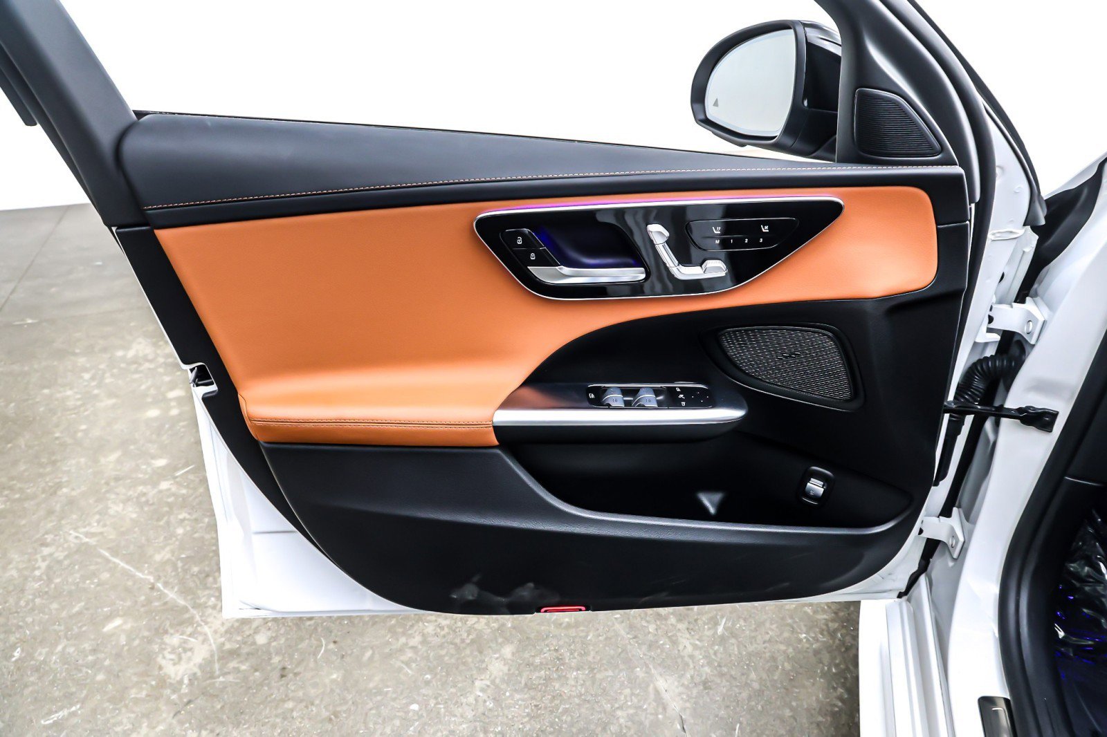 Used 2023 Mercedes-Benz C 300 Sedan image 22