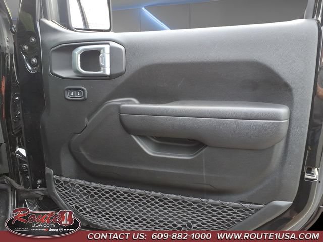 Used 2022 Jeep Gladiator Sport AWD/4WD image 15
