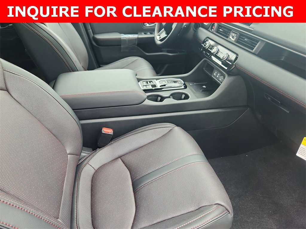 New 2025 Honda Pilot Black Edition image 11