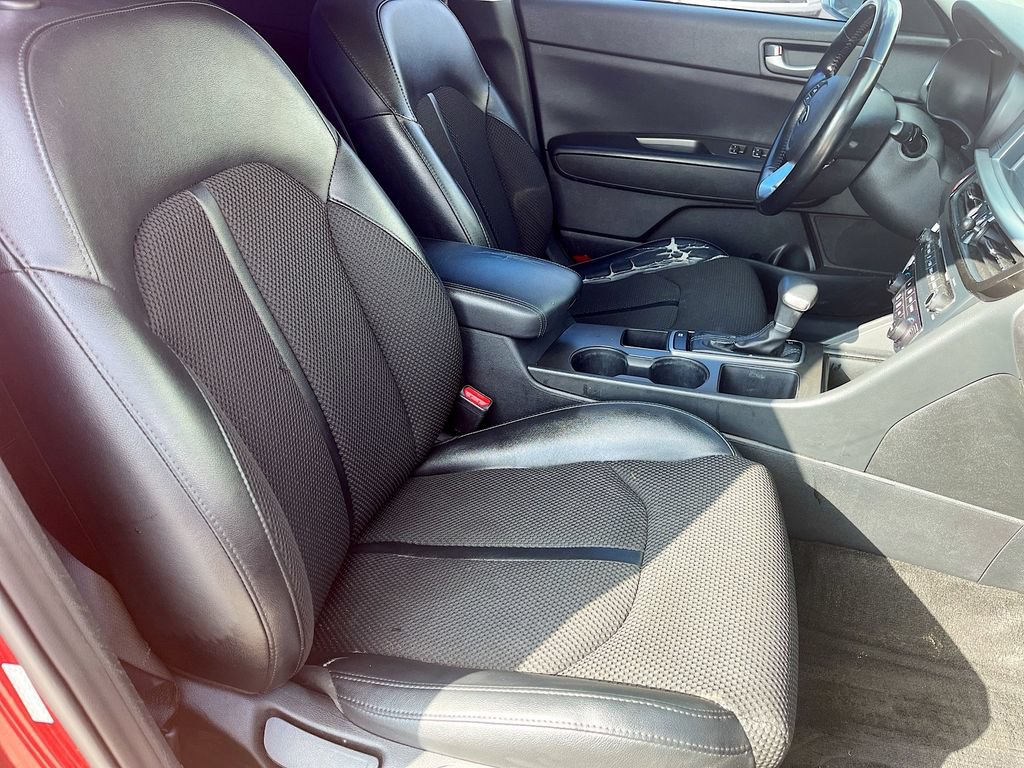 Used 2019 Kia Optima S FWD image 24