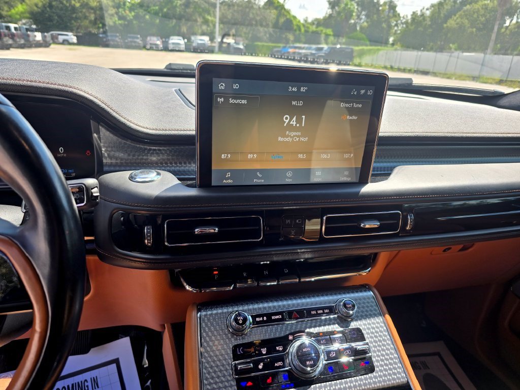 Used 2020 Lincoln Aviator Black Label Grand Touring w/ Class IV Trailer Tow Package AWD/4WD image 25
