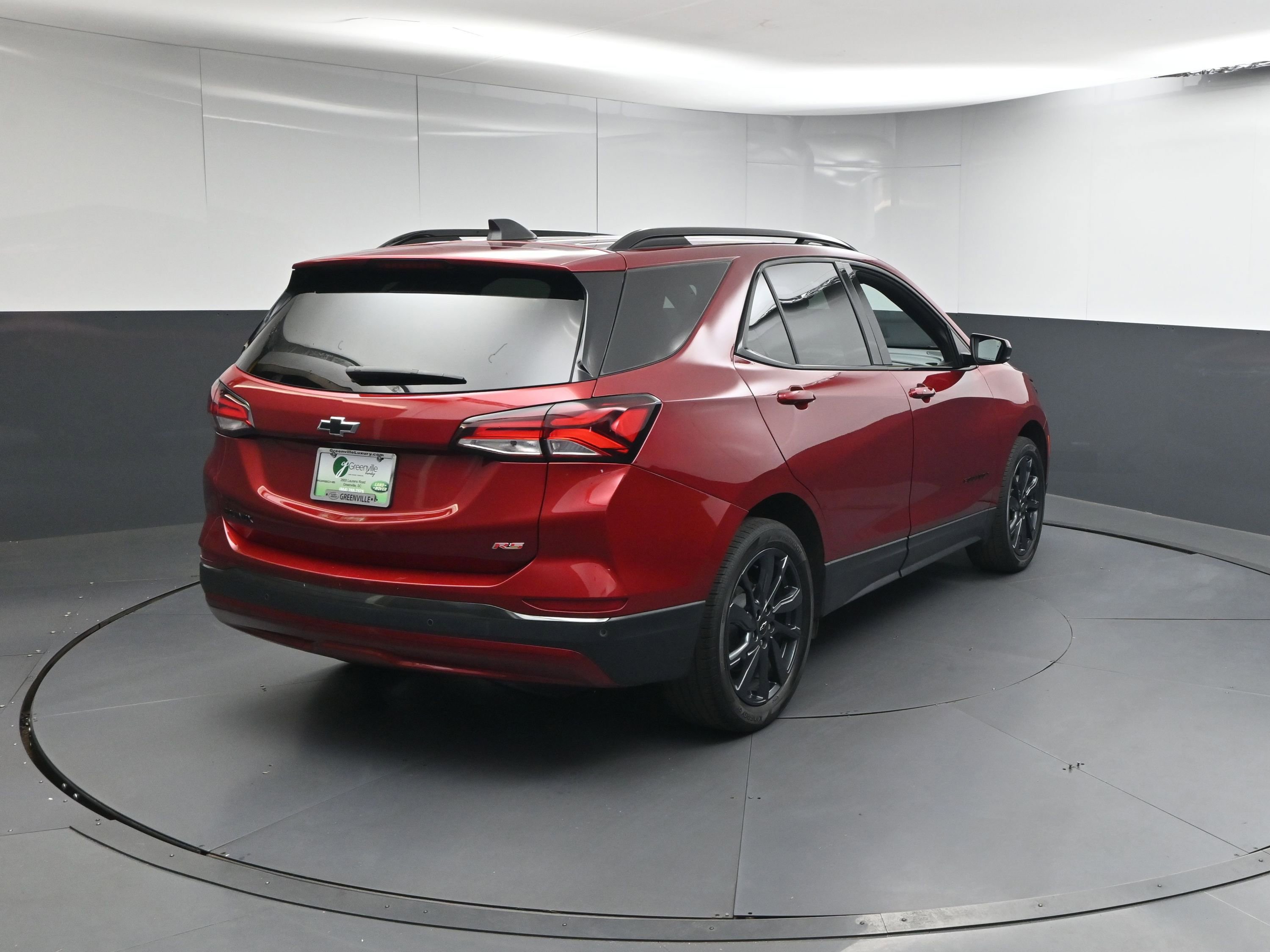 Used 2023 Chevrolet Equinox RS image 24
