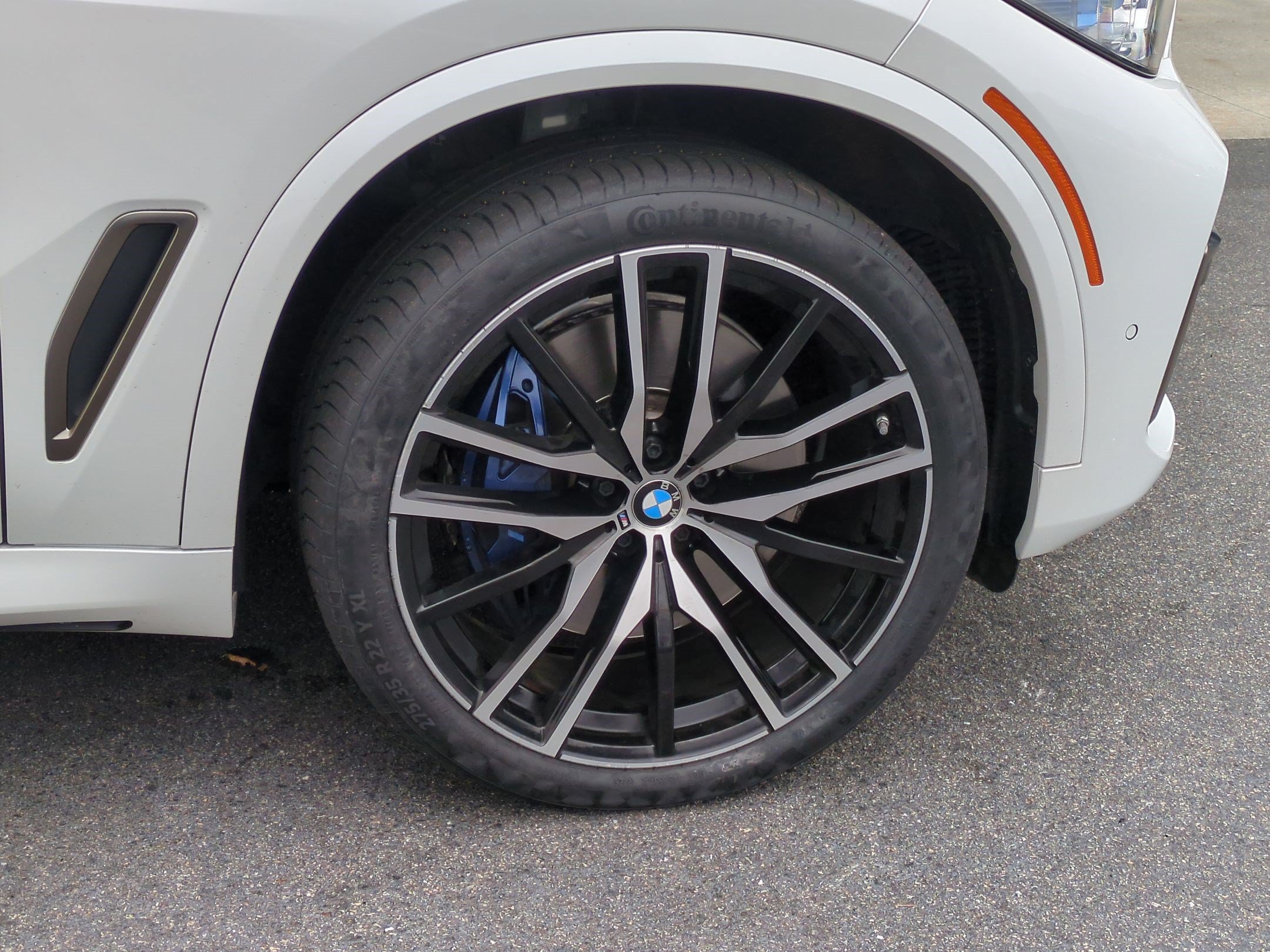 Certified 2023 BMW X5 M50i w/ Executive Package AWD/4WD image 10