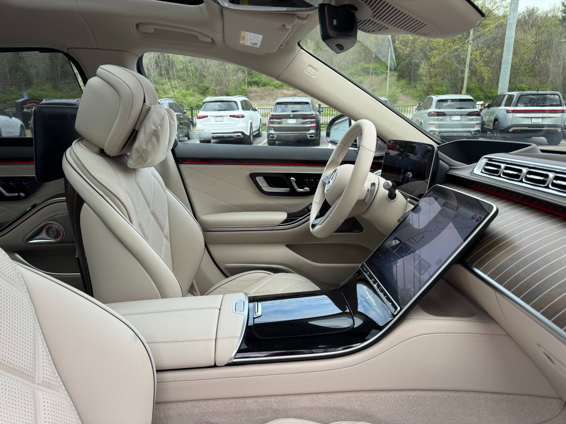 Used 2025 Mercedes-Benz Maybach S 680 4MATIC image 22