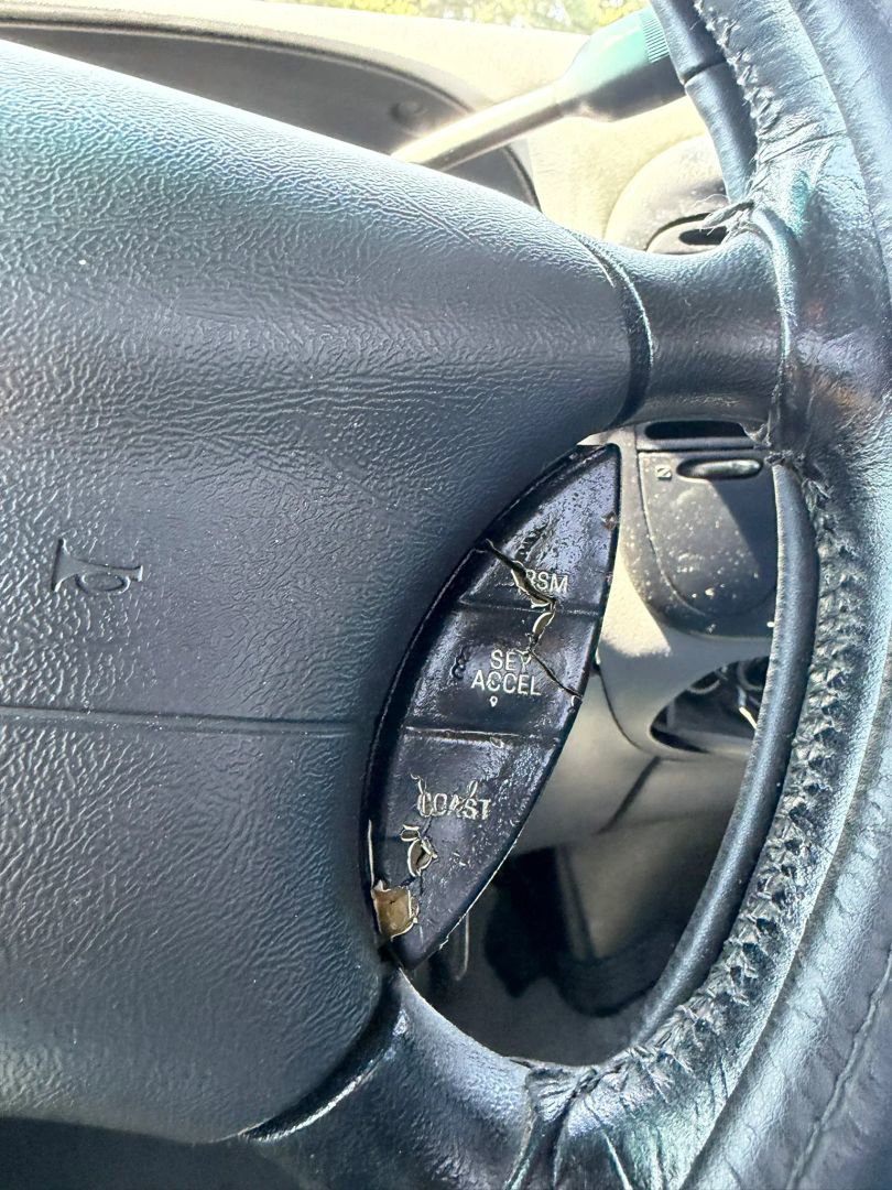 Used 2002 Ford F150 Lightning RWD image 16
