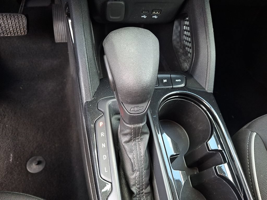Used 2025 Chevrolet TrailBlazer LT AWD/4WD image 14