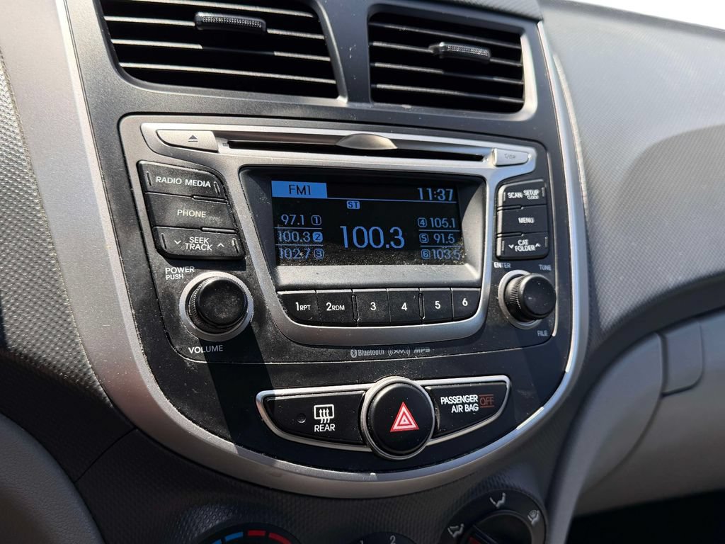 Used 2017 Hyundai Accent Value Edition FWD image 39