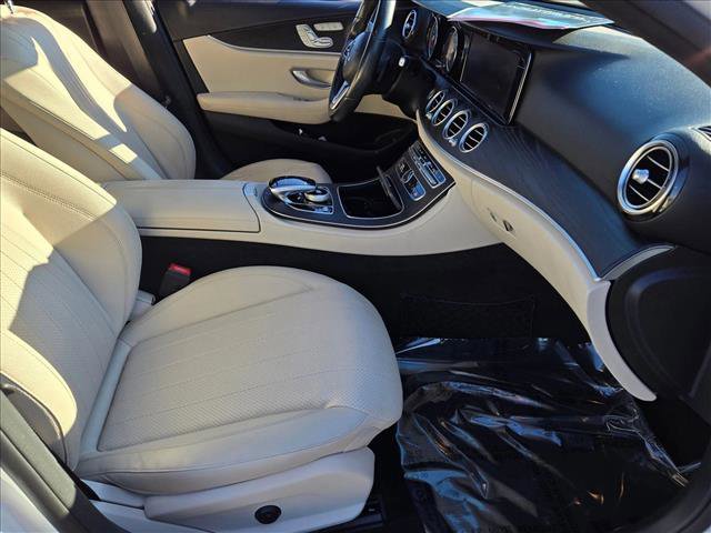 Used 2019 Mercedes-Benz E 300 image 19