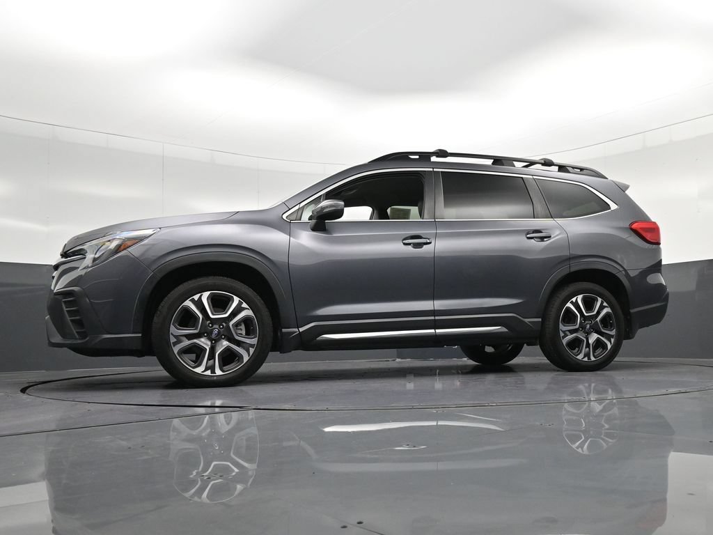 Used 2023 Subaru Ascent Limited AWD/4WD image 35