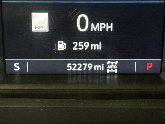 Used 2023 GMC Sierra 2500 AT4 w/ AT4 Preferred Package image 6