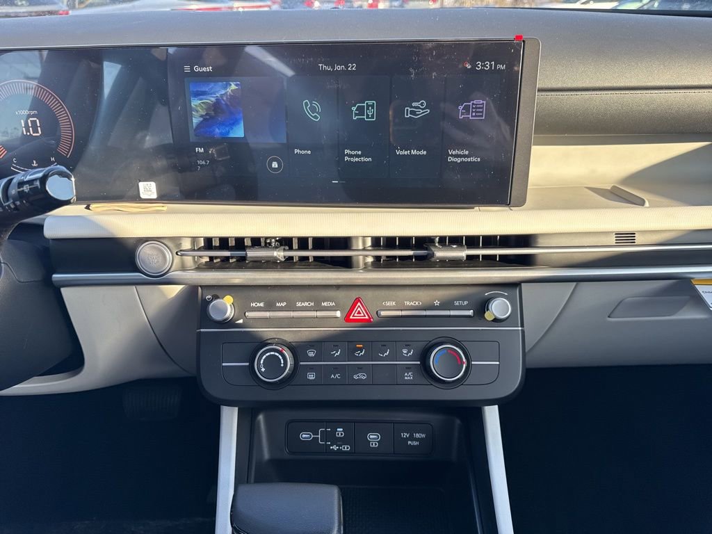 New 2026 Hyundai Tucson SE image 14
