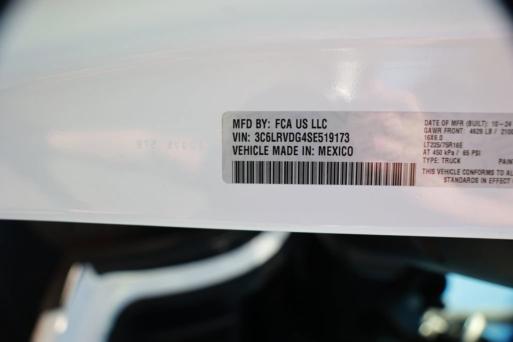 Used 2025 RAM ProMaster 2500 w/ Convenience Group FWD image 38