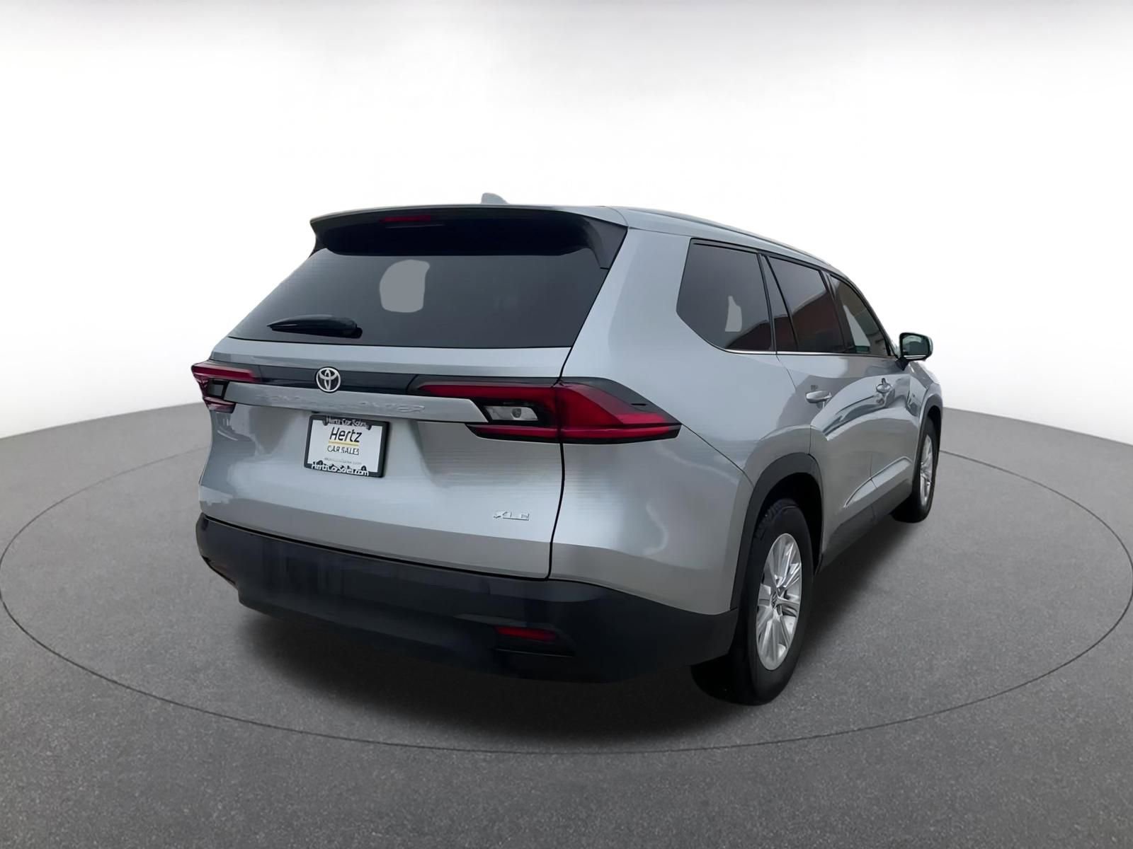 Used 2025 Toyota Grand Highlander FWD image 14