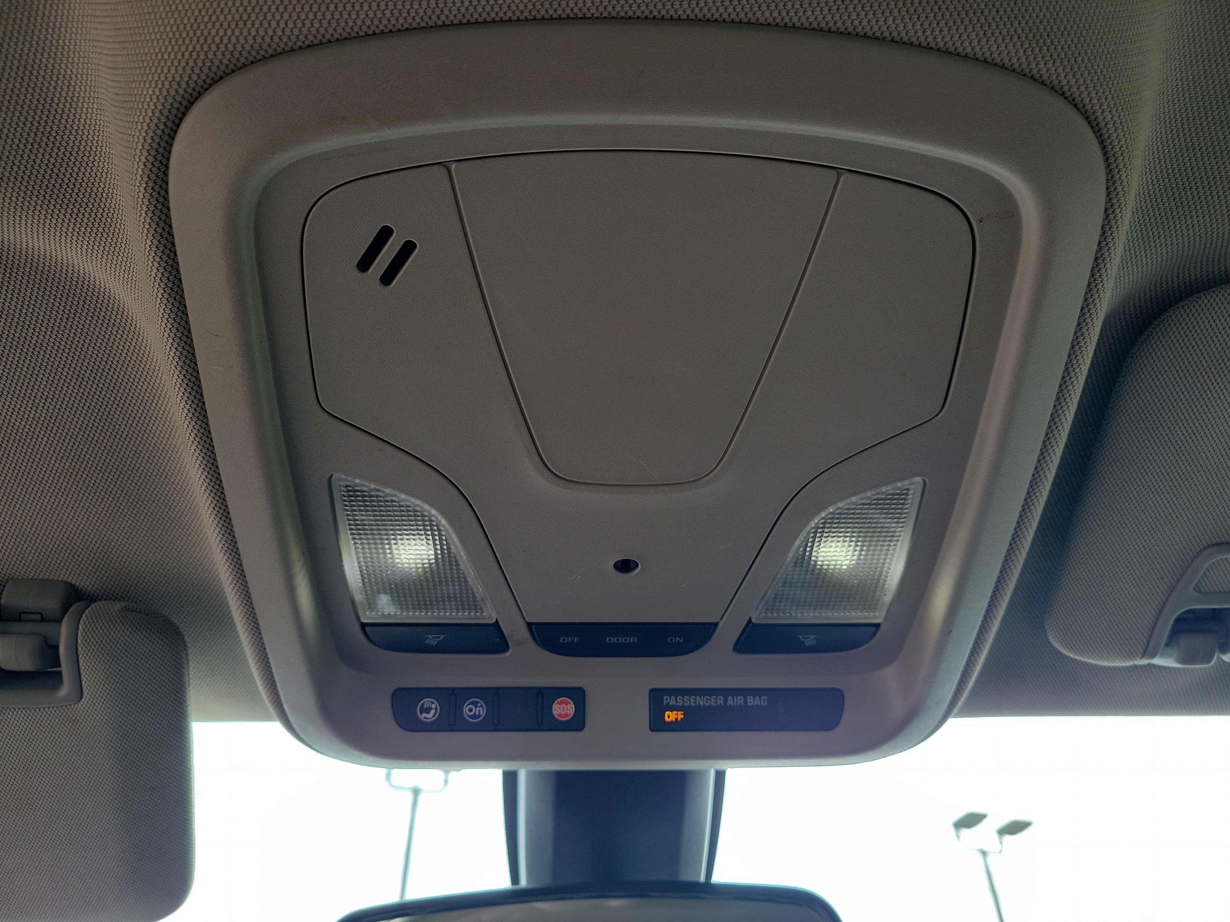 Used 2018 Chevrolet Impala LT image 30